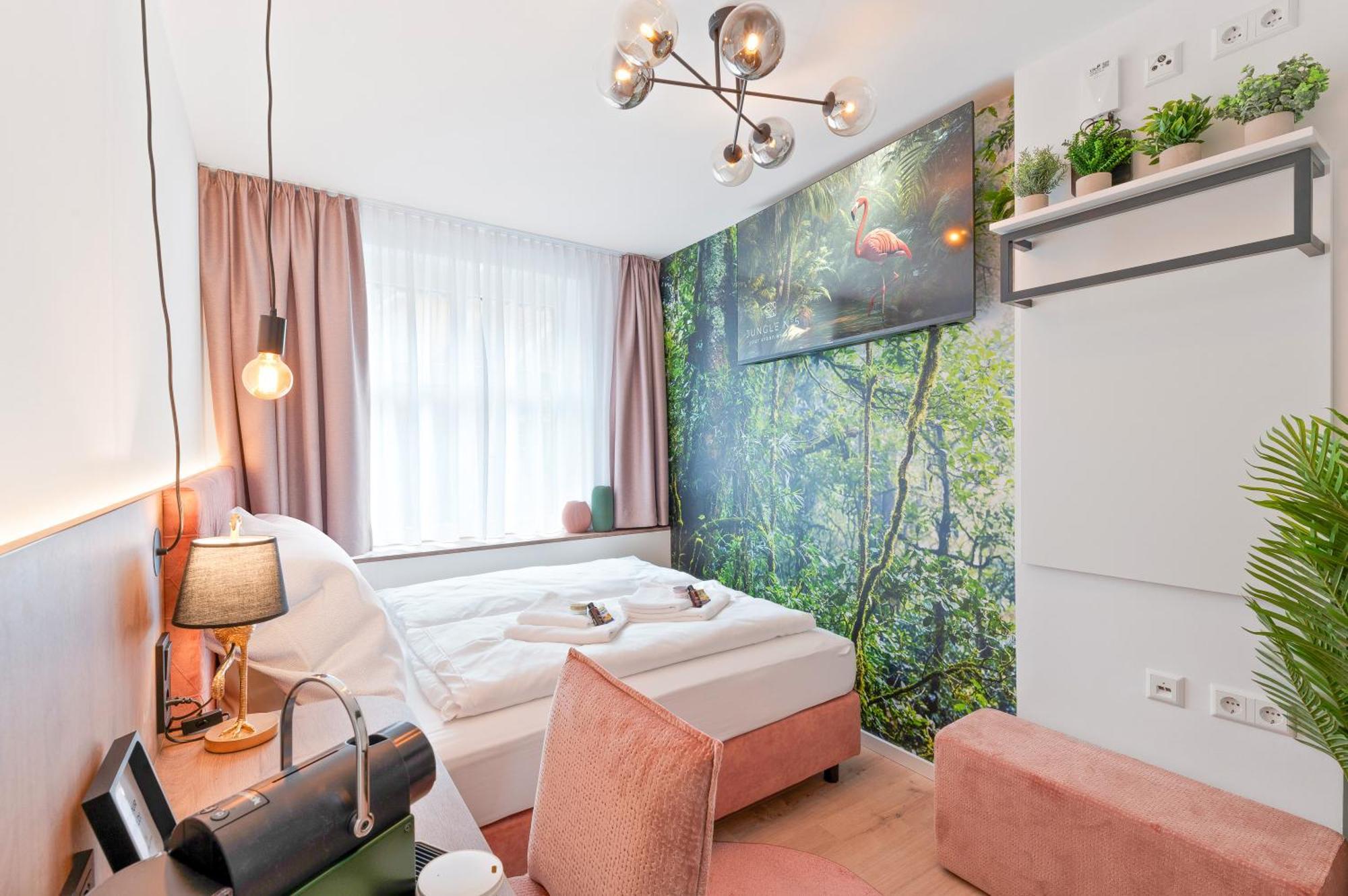 Jungle No5 Boutique Hotel - Stuttgart City-Center Eksteriør billede